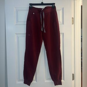 LIKE NEW FIGS high waisted Zamora maroon joggers XXS